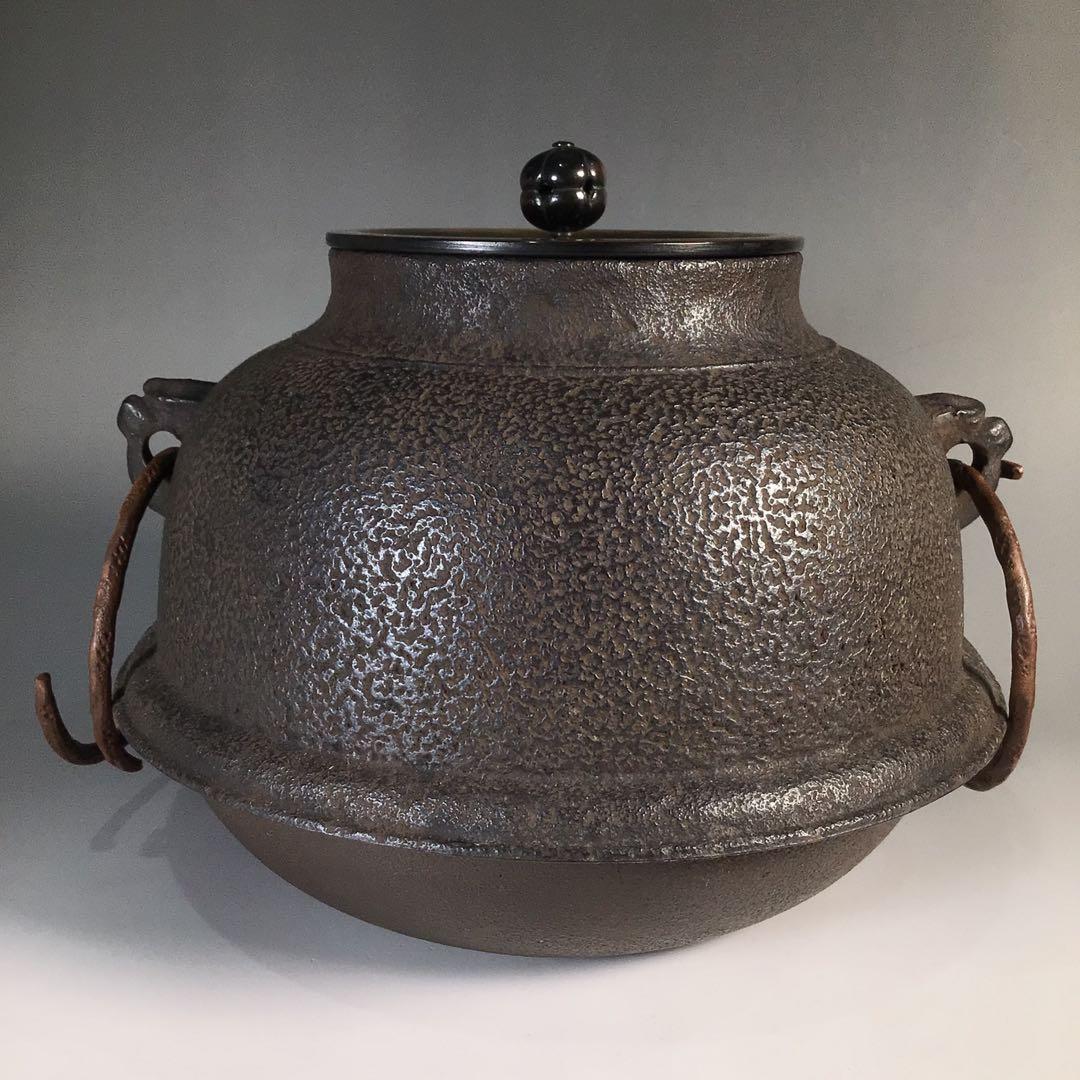 Ｍ６６２　茶釜　『釜師　門脇喜平造』『斑紫銅蓋』『真形釜』　共箱　茶道具