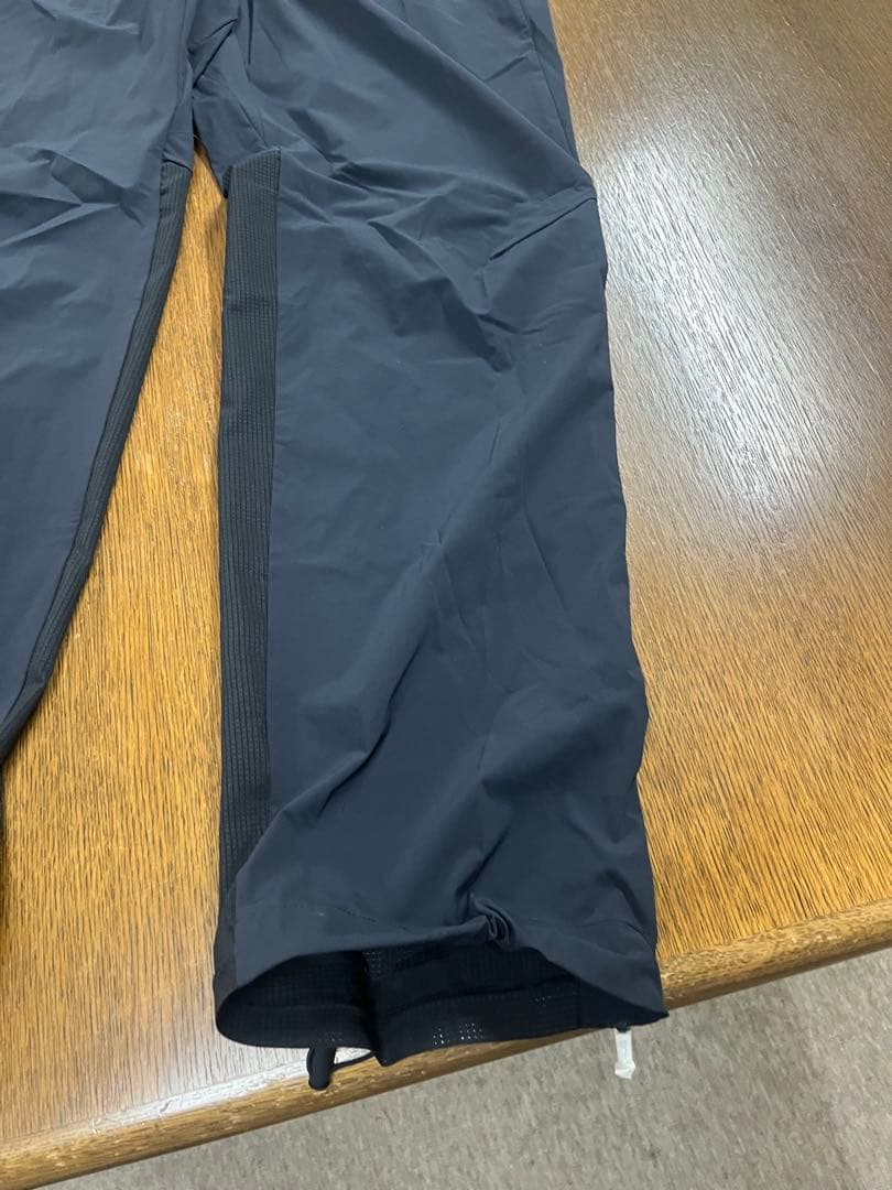 On ランニングパンツ 黒