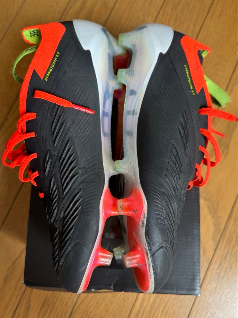 シューズ PREDATOR ELITE FT FG