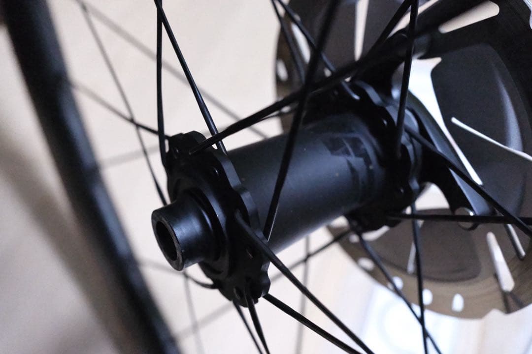 ZIPP 353 NSW Tubeless Disc XDR（シマノフリー付）