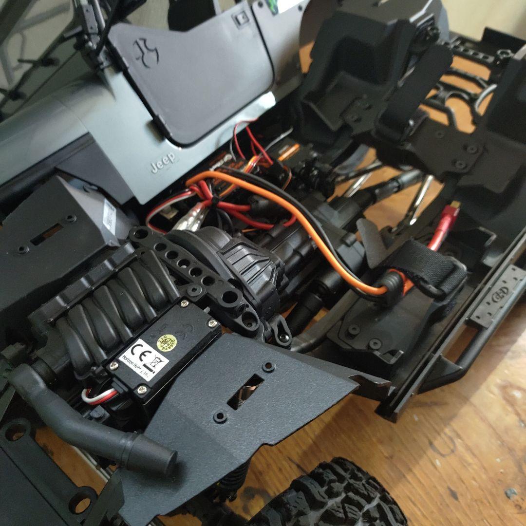 アキシャルSCX10 III Jeep CJ7