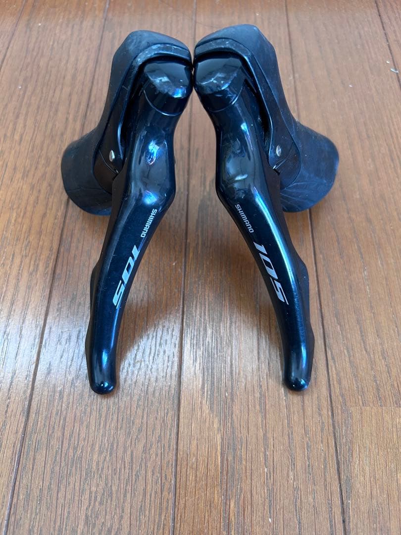 105 r7000 stiレバー＆アルテグラr8000 フロントディレイラー