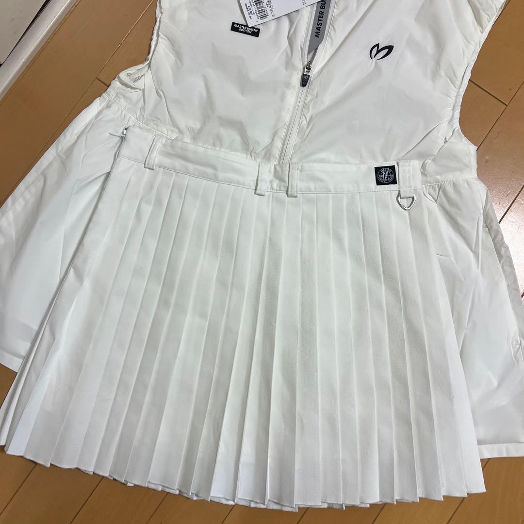 新品　MASTER BUNNY 2点