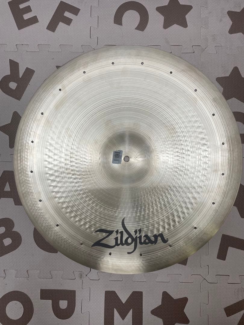 zildjian A swish knocker 22’56cm