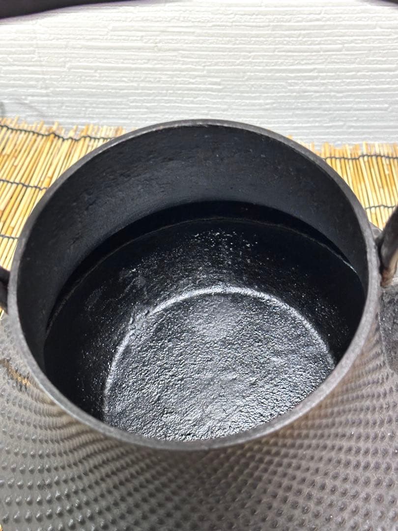 未使用品、タグ付　南部成龍堂鋳　及川光正　斎峰造　３０型　南部鉄瓶　南部鉄器