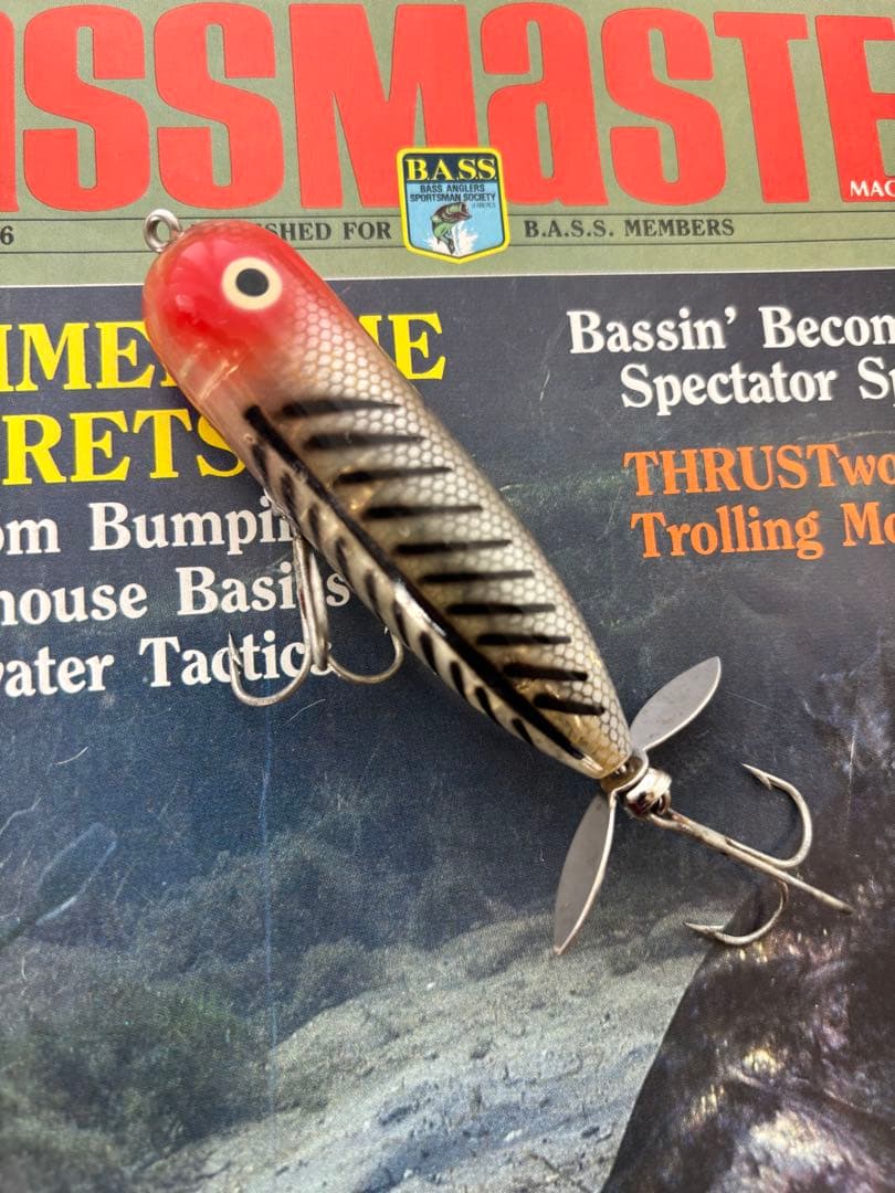 ヘドン　ヴィンテージ　 マグナムトーピード　吹き目　横割れ　直ペラ