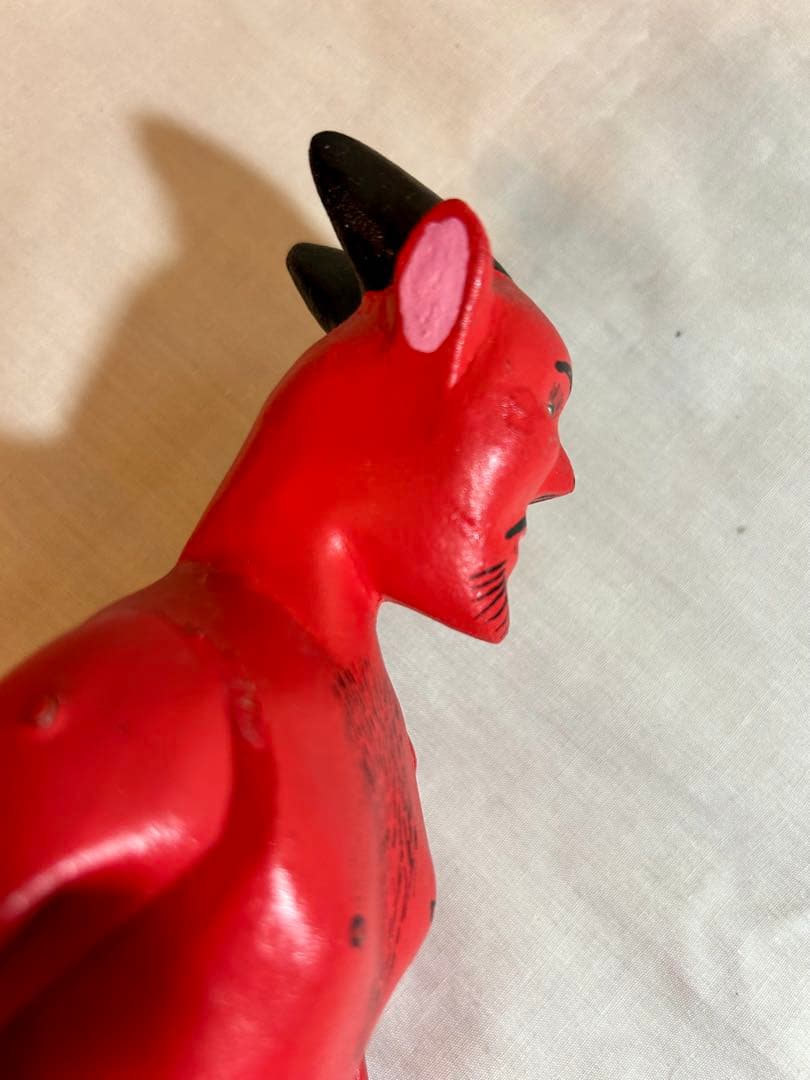 メキシコ　ウッドカービング　Inocencio Vasquez 作　「悪魔の宴」