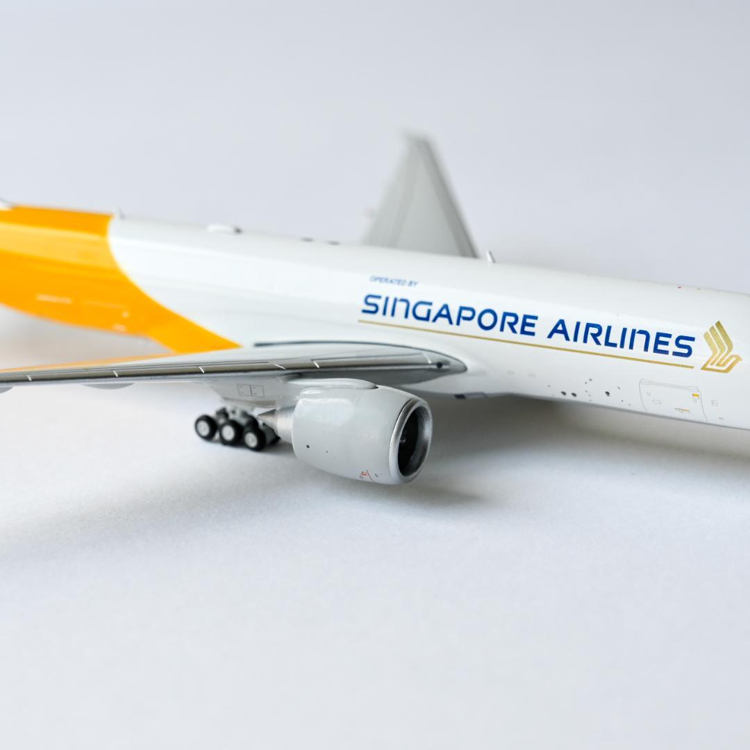 DHL × シンガポール航空 B777-8F 貨物機 1/400