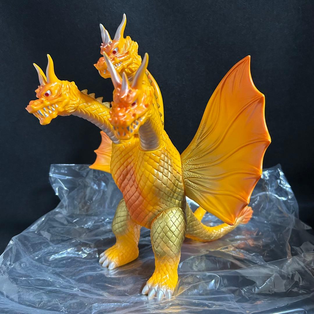 キングギドラ ウルトラマン（飛行タイプ）円谷英二生誕100年記念 ソフビCセット