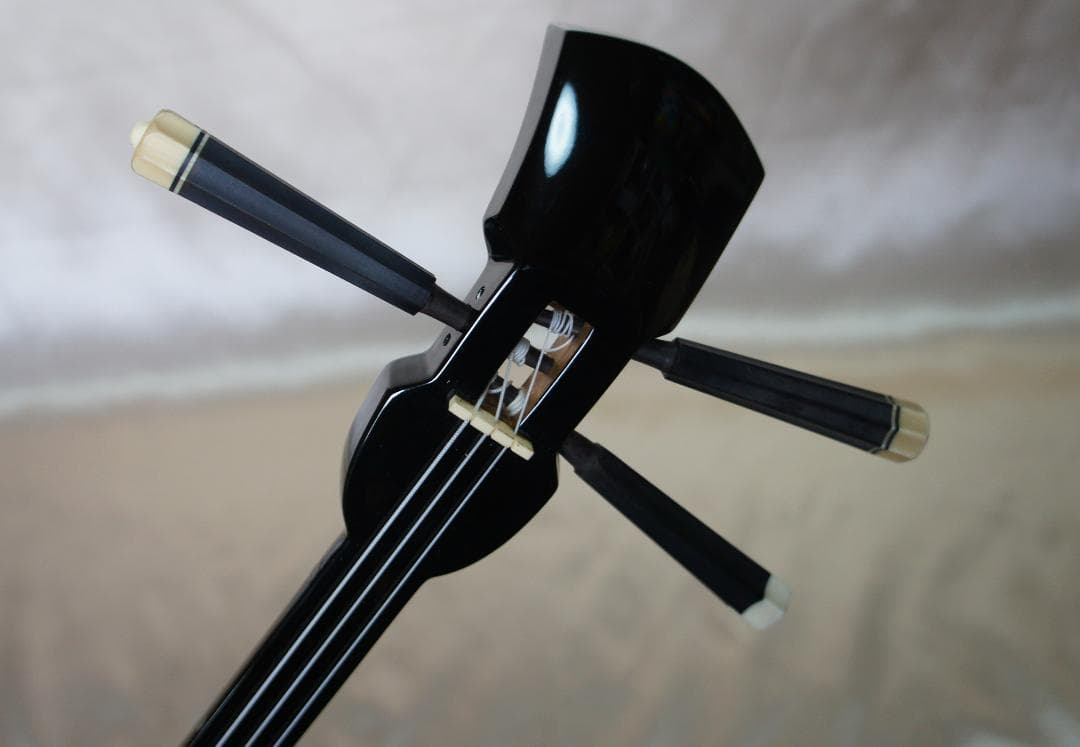 ☆綺麗☆本皮三線☆沖縄☆やんばる☆琉球☆本皮張り☆両面本革☆