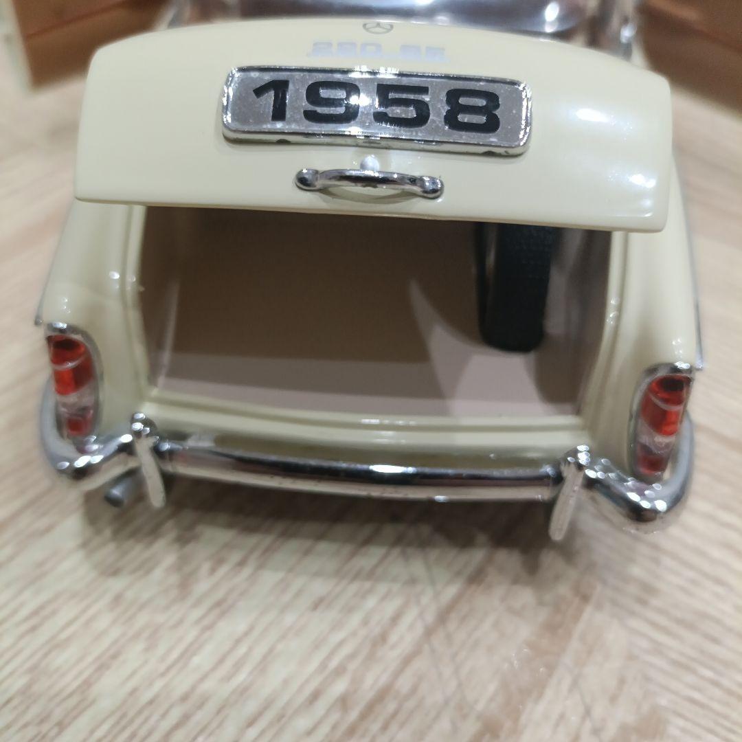 激レア サンスター製 １/18・1958 メルセデスベンツ 220SE クーペ