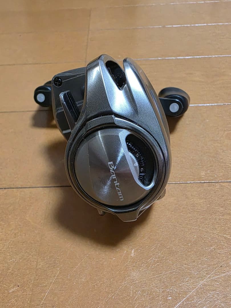 シマノ　18バンタムMGL　HG　右ハンドル