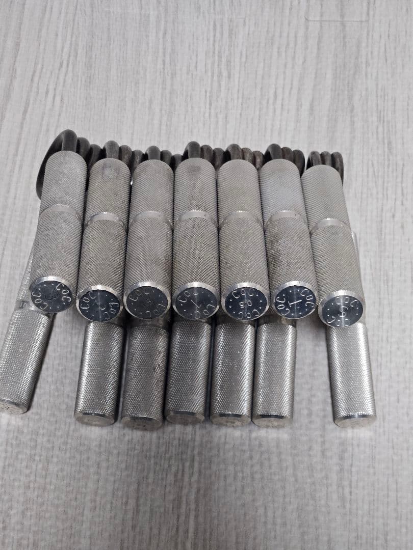 COCグリッパー7個セット+マイルキー、クランプ