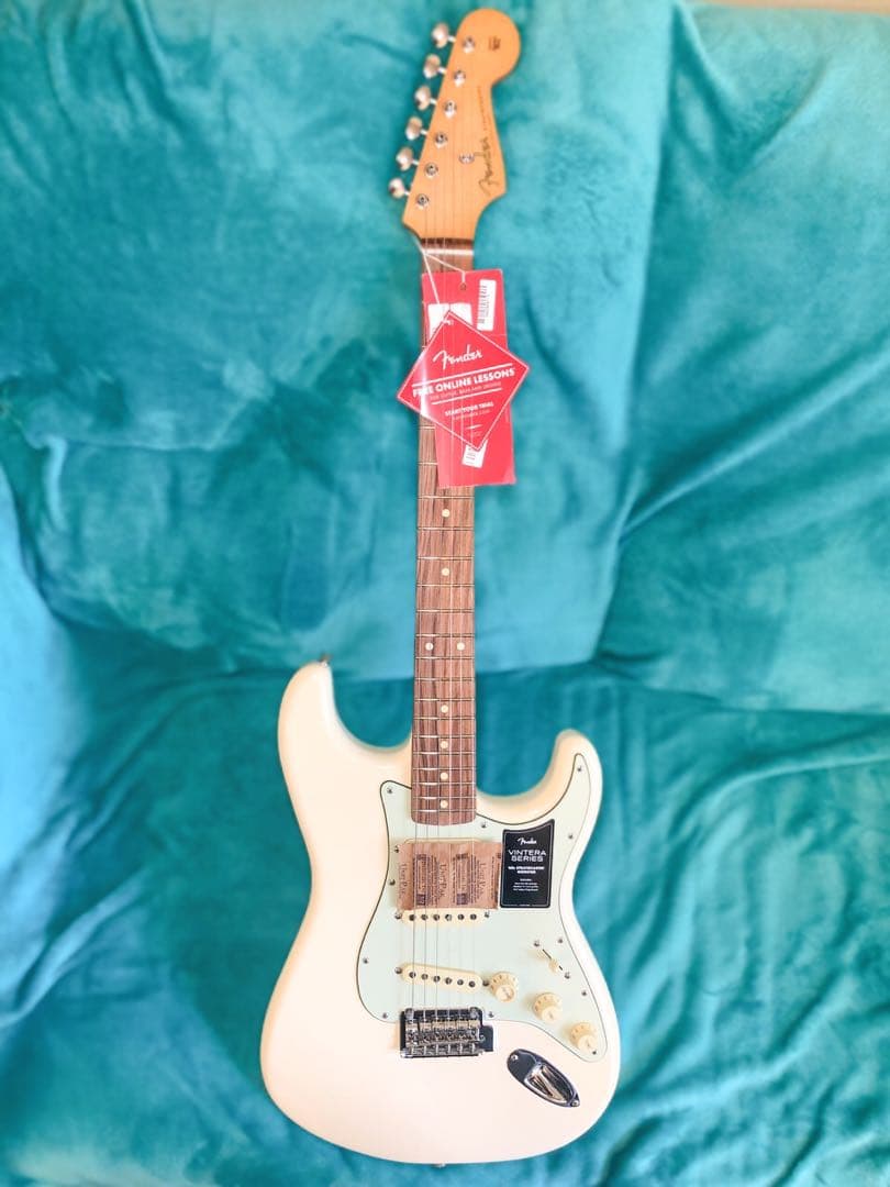 フェンダー エレキギター Vintera '60s Stratocaster
