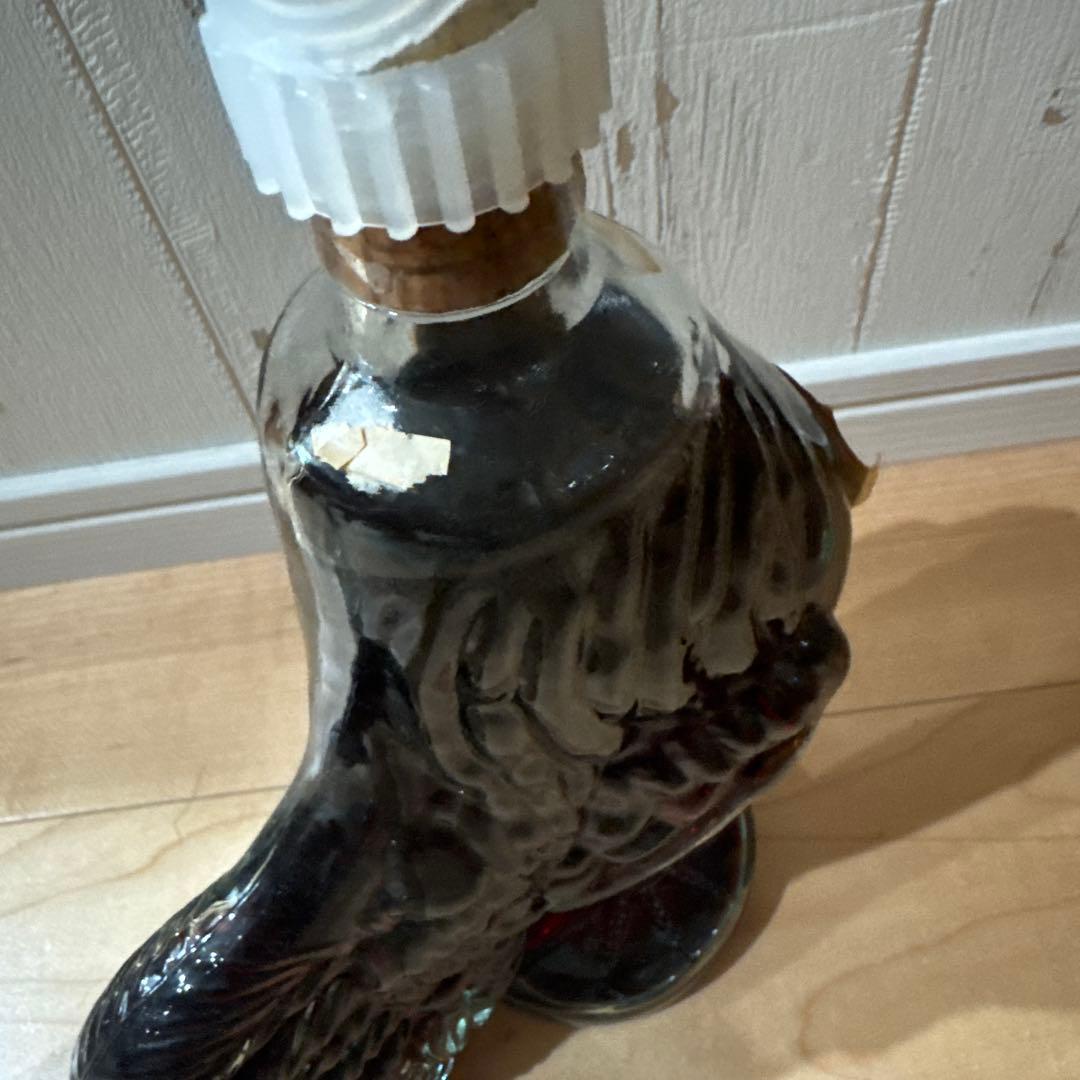 鶏型　果実酒　ワイン