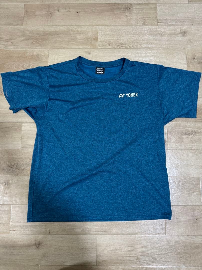 YONEX テニスラケットとシャツセット