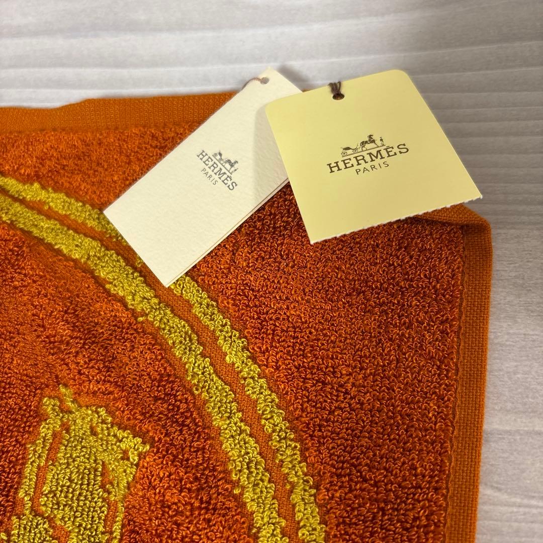 エルメス　正規品　ハンカチ