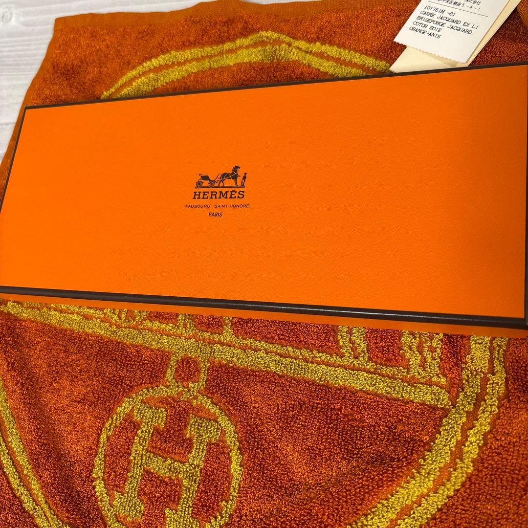 エルメス　正規品　ハンカチ