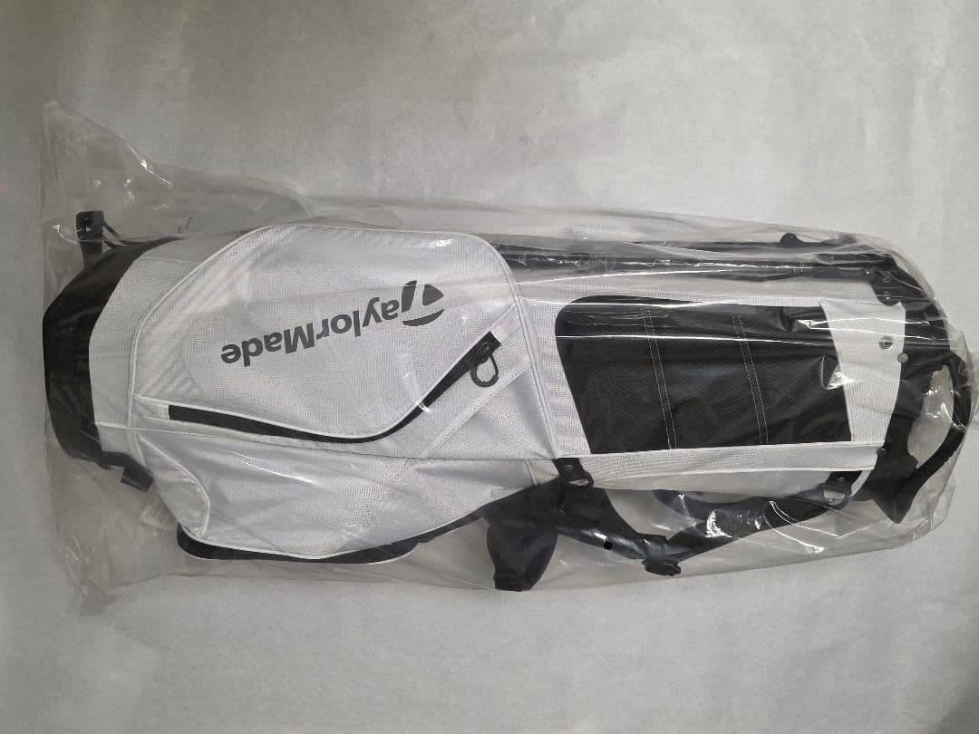 TaylorMade 　ホワイトキャディバック