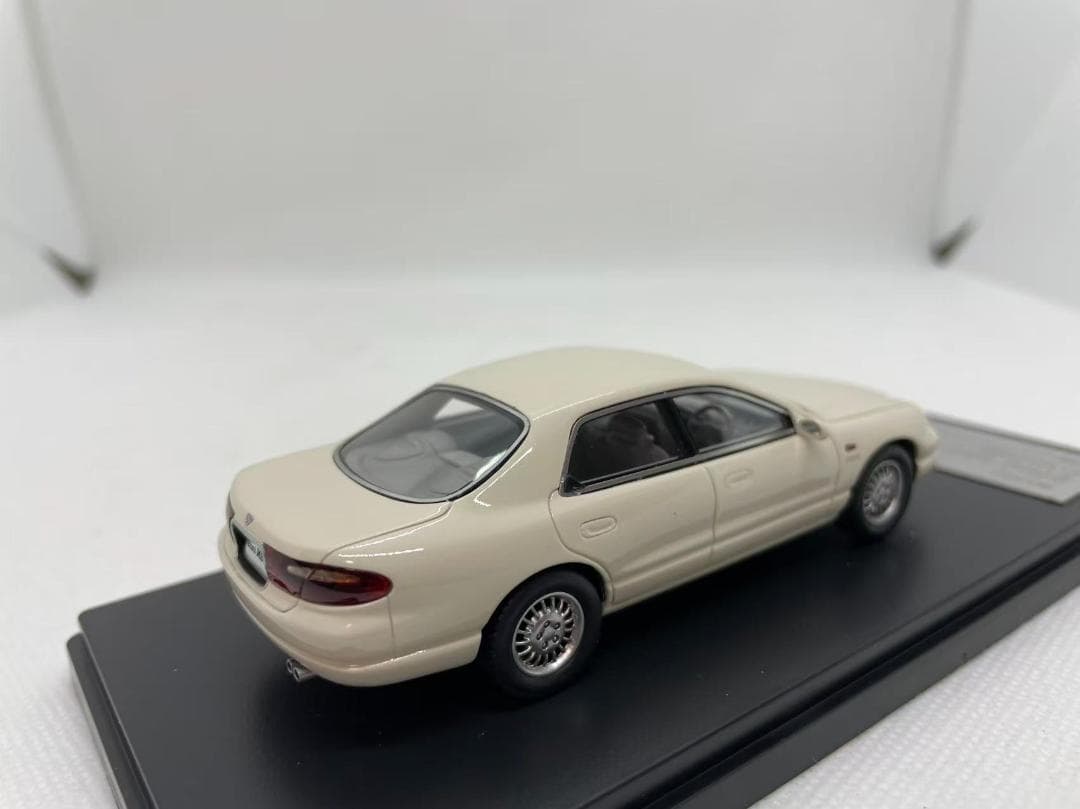 402-676 Hi-Story 1/43 マツダ アンフィニ MS-8