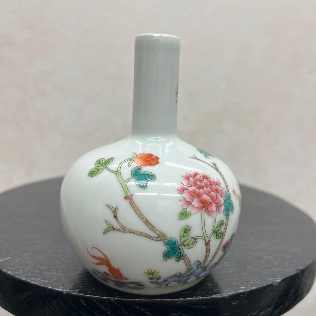 中国清朝人物紋長頸瓶骨董　唐物　アンティーク古美術品骨董　景徳鎮陶磁器青磁　江戸