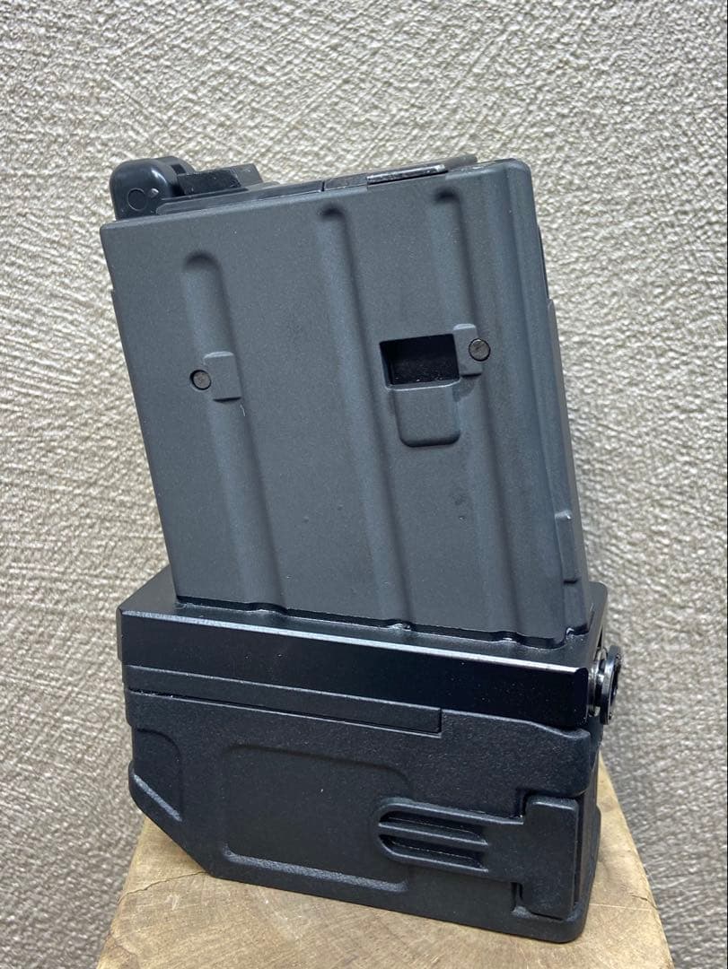R7-09 東京マルイ GBB M4 マガジンアダプター 外部ソース仕様