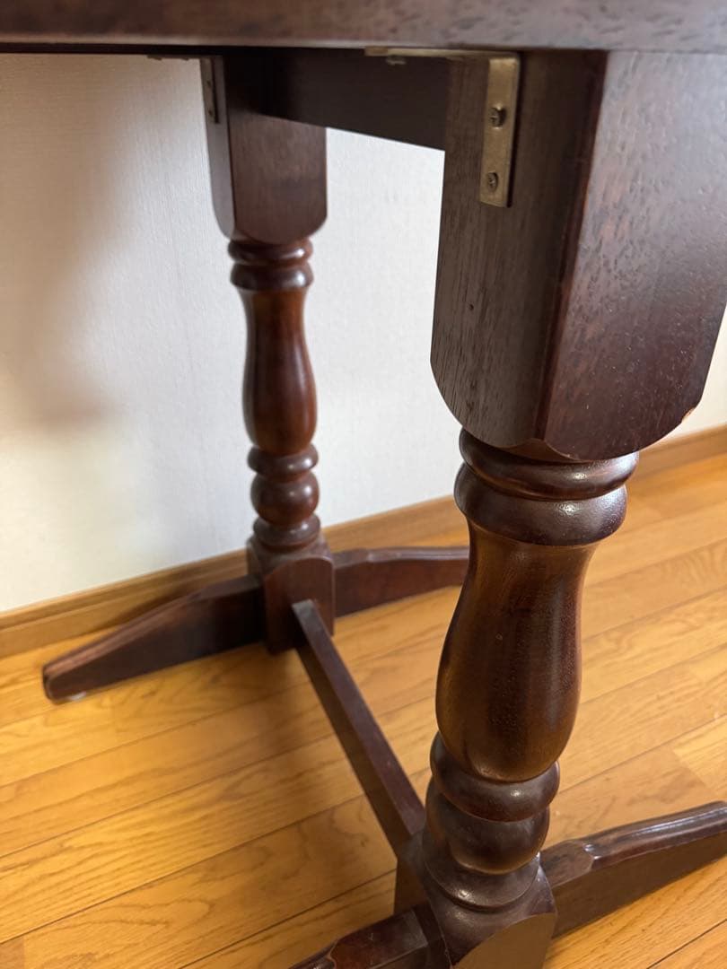 アンティーク　木製テーブル　サイドテーブル