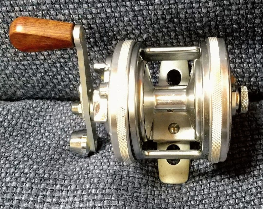 DAIWA ダイワ コロネット ベイトリール ミニGS-10C 古い割には美品系