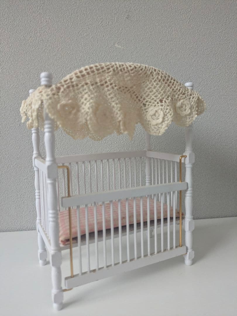 フランスアンティーク ドール用 ベビーベッド