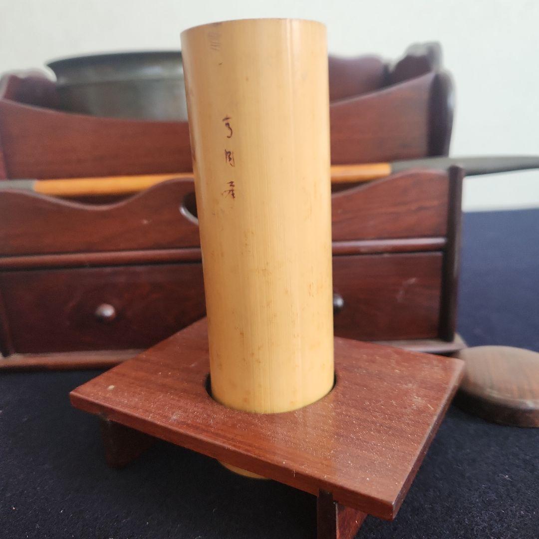 煙草盆‥煙管付き‥紫檀材