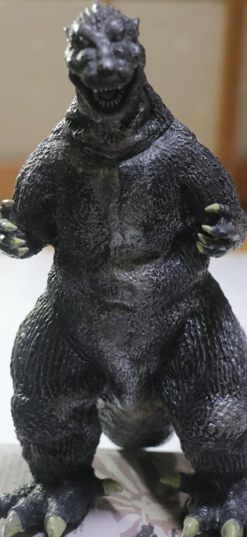 ゴジラ（１９５４年版）フィギャー　全高：約２６㎝　完成品　中古品