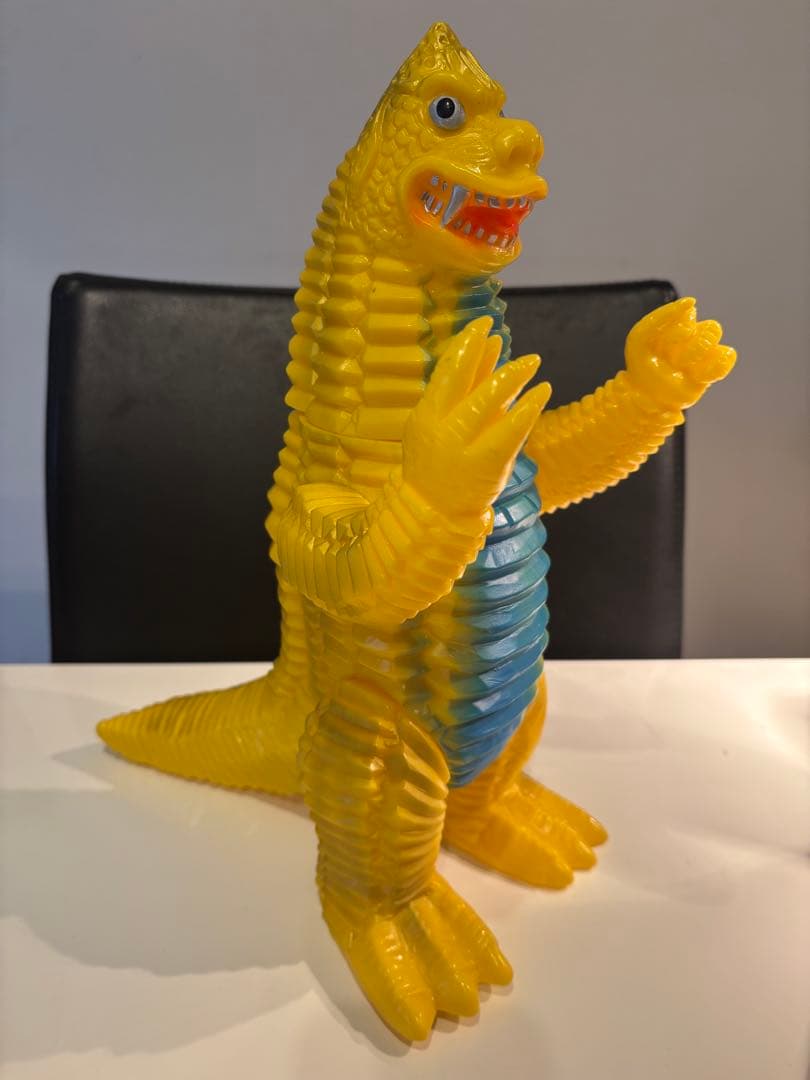 【希少レア】ブルマァク　ジャイアント　レッドキング　ソフビ