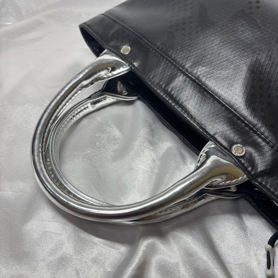 【未使用に近い】MARK&LONA 防水 カートバッグ ハンドバッグ スカルロゴ