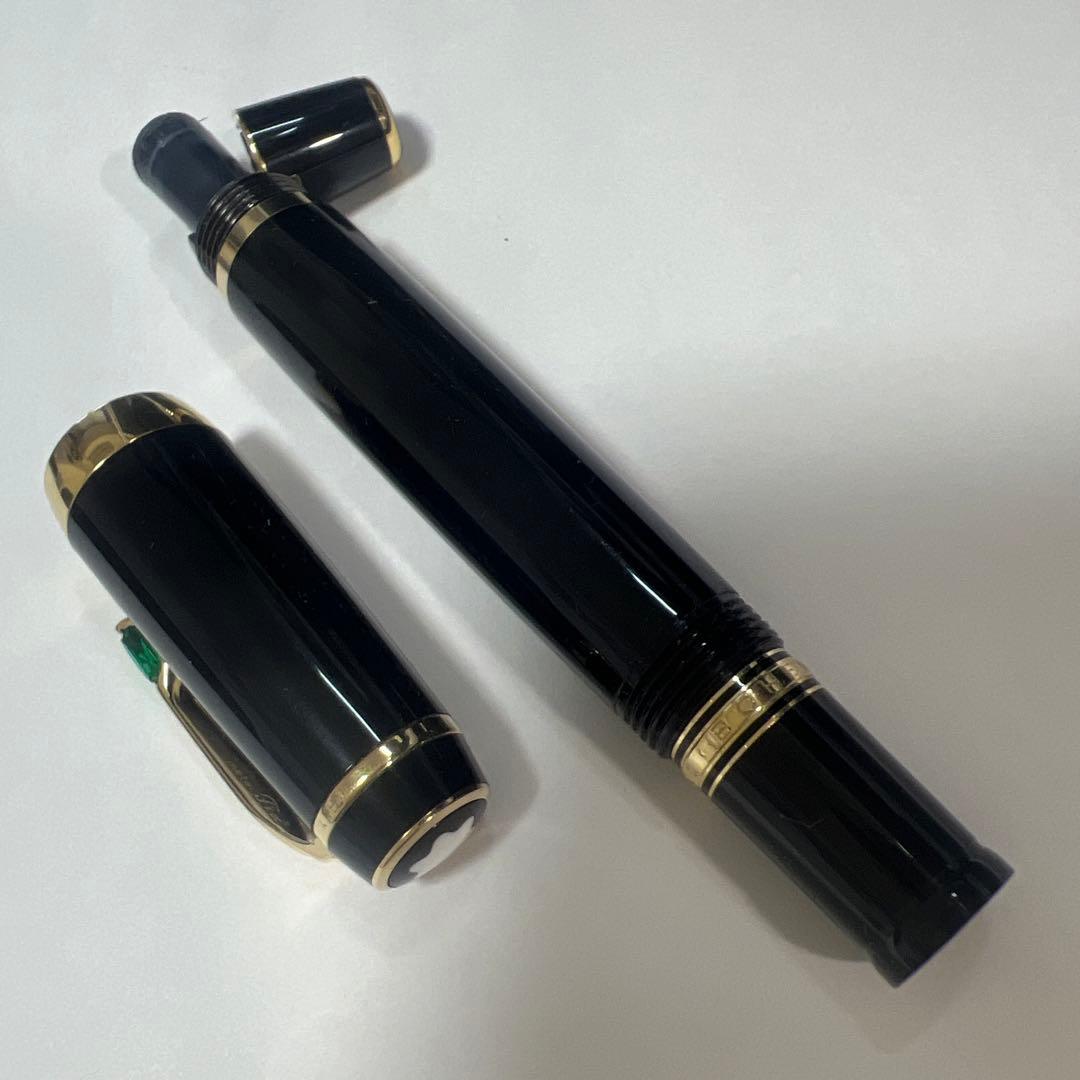 モンブランボエム万年筆グリーンとペンケース ボエム ブラック/レッド1本差し