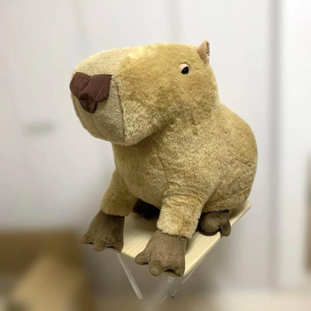 超大型　実物サイズ　カピパラ　ぬいぐるみ