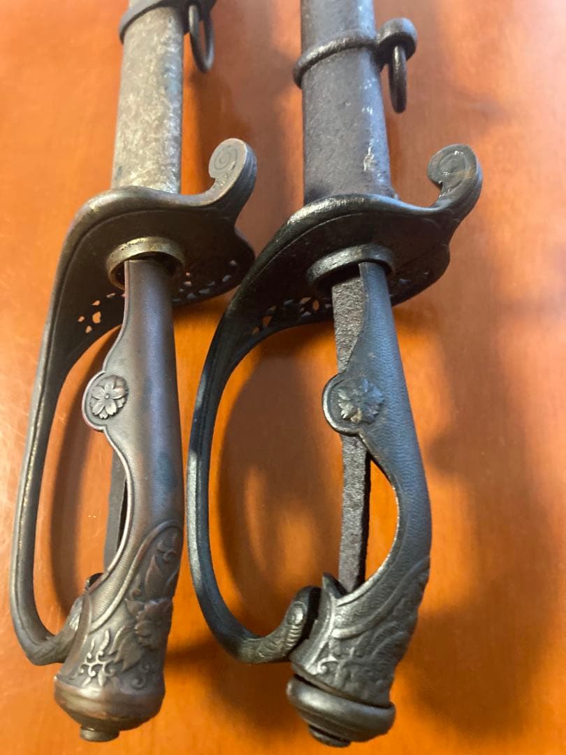 軍刀　日本軍　陸軍将校用　個人装備　指揮刀　サーベル型指揮旗　2点