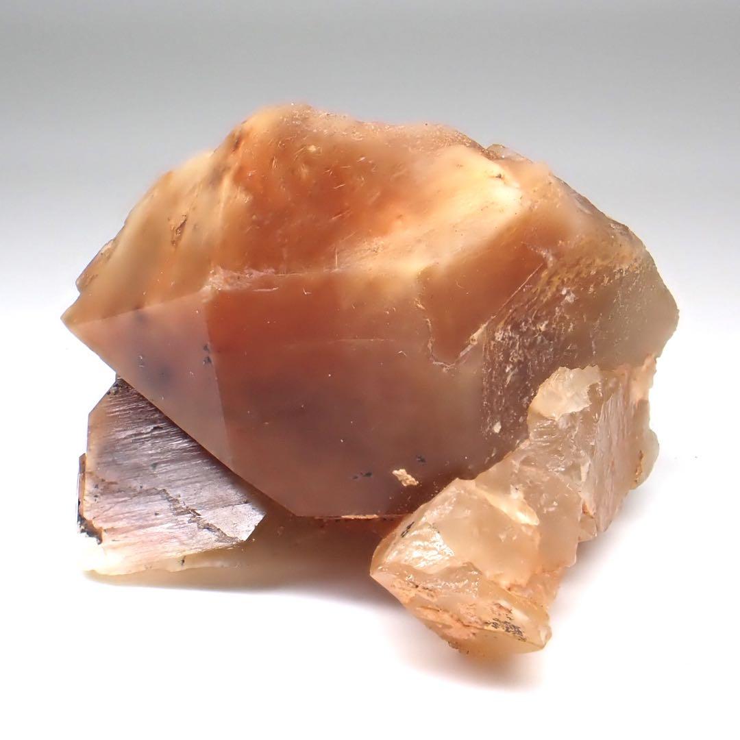 【パキスタン/ザギ産】ザギマウンテンアストロフィライトインクォーツ