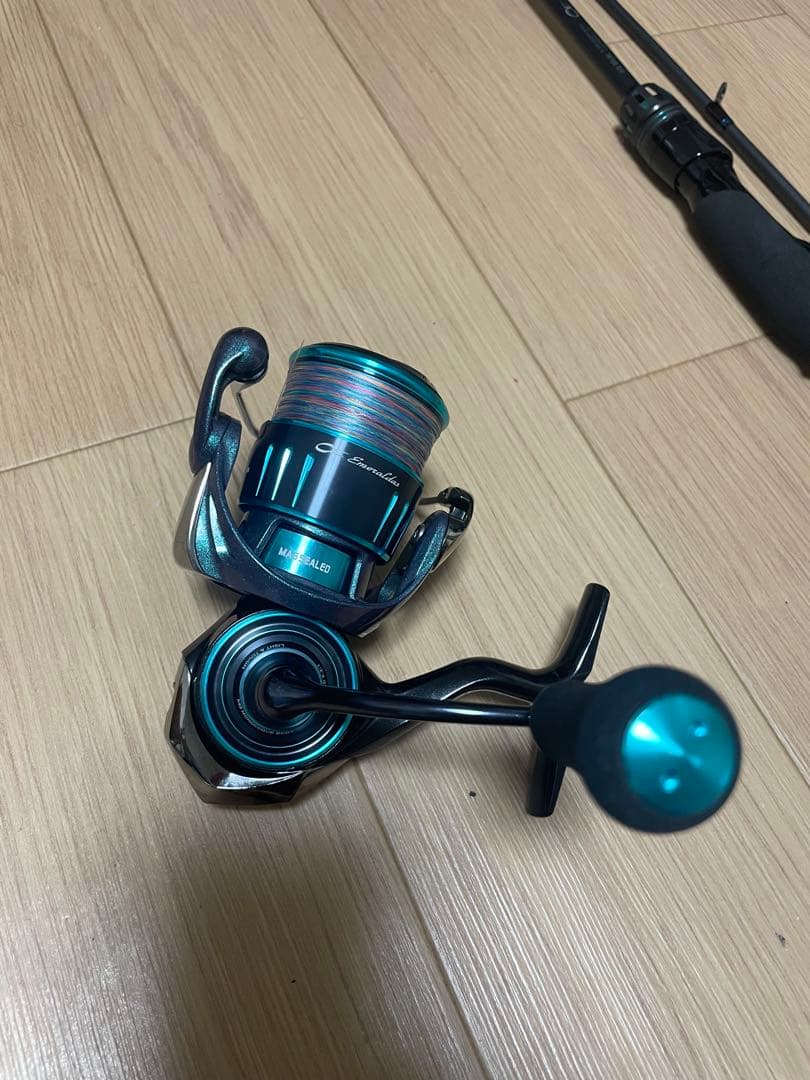 エメラルダスRXLT2500 フルベアリング化　美品エギングリール ダイワ