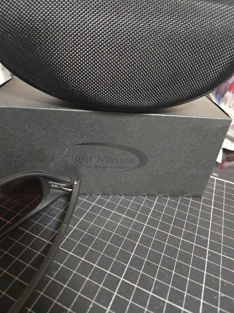 ダ*る様 ロトンド　マットブラック　サイトマスター　偏光