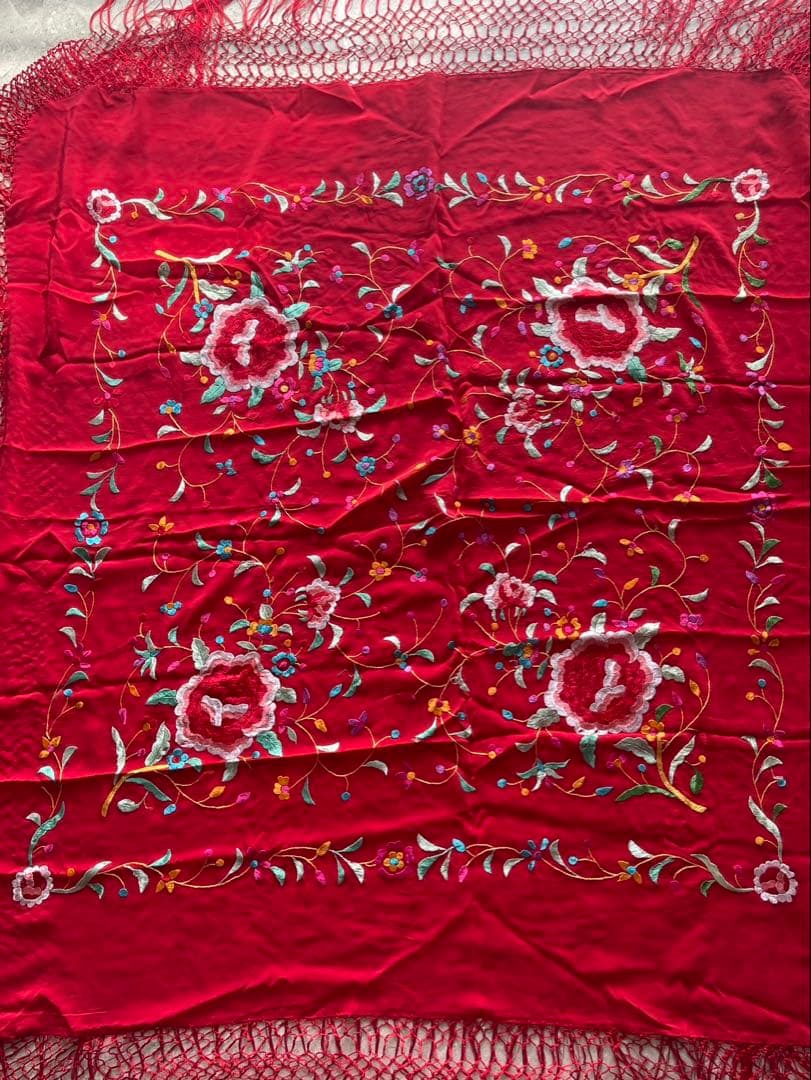 フラメンコ　赤　ショール