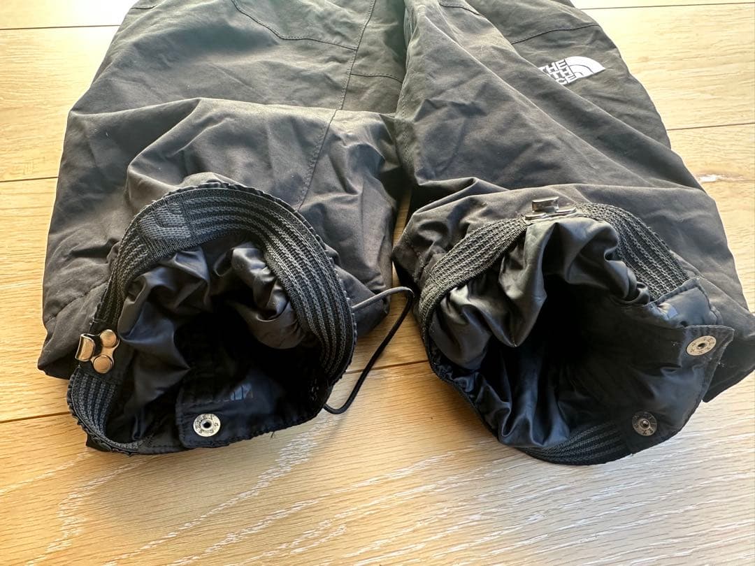 ノースフェイススノーウェア100 バートン　BURTON ミトン