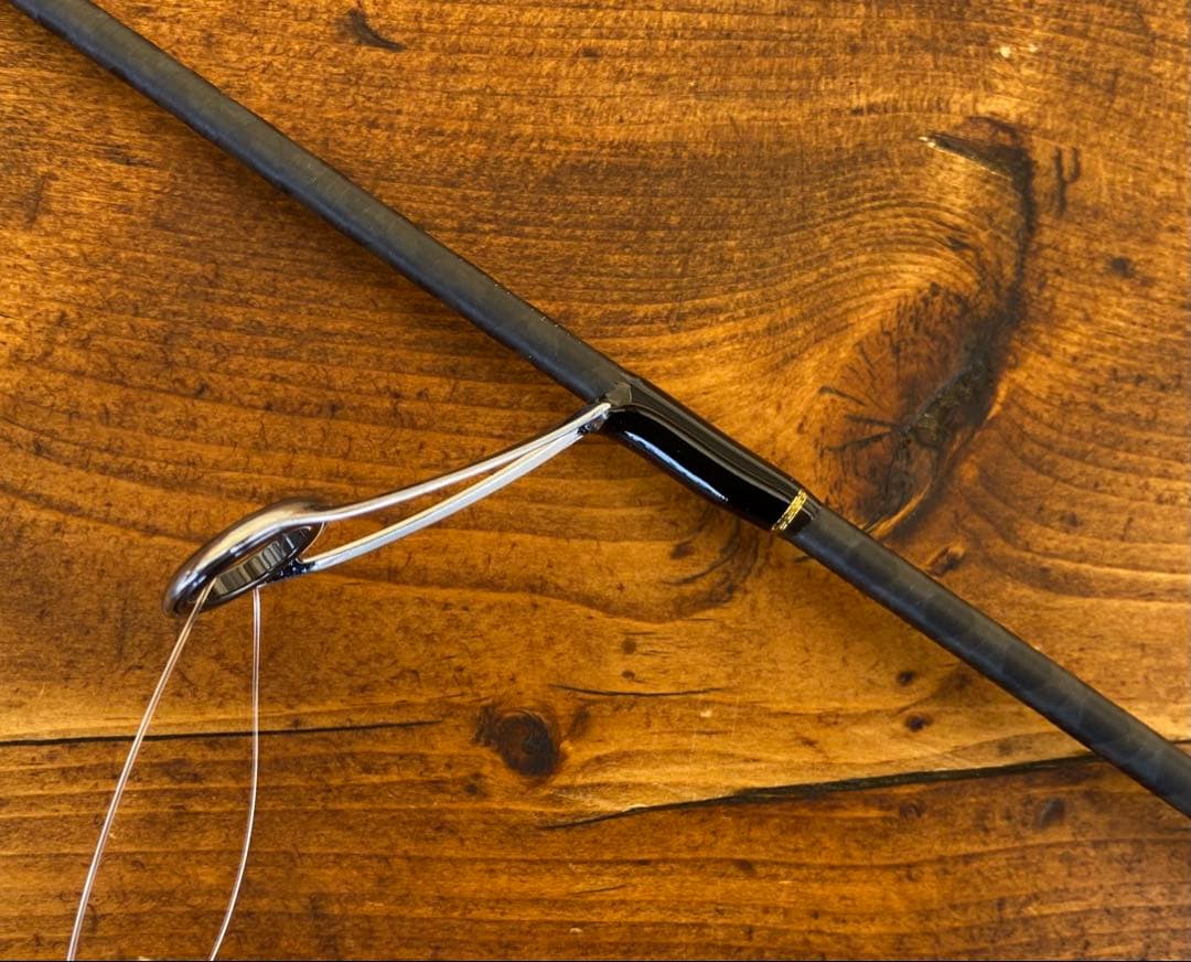 トラウトロッド　ウッドリールシート　渓流釣り　源流　天然木　スピニング　山女魚