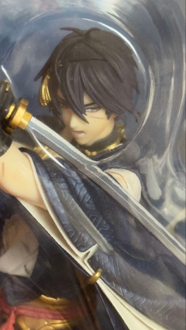 三日月宗近 刀剣乱舞 真剣必殺ver. 1/8スケールフィギュア