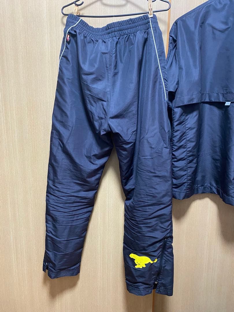 トナミ運輸　TONAMI ジャージ