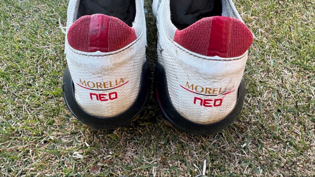 モレリアネオ4 β 26cm P1GA234009 シューズケース付