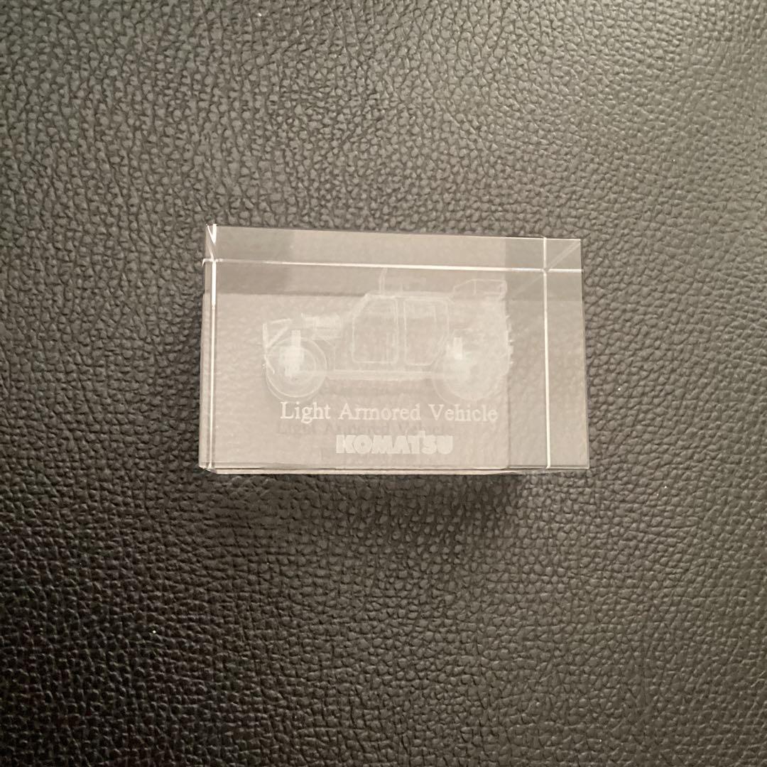 陸上自衛隊　軽装甲機動車　KOMATSU クリスタル　海上自衛隊パンフレット一式