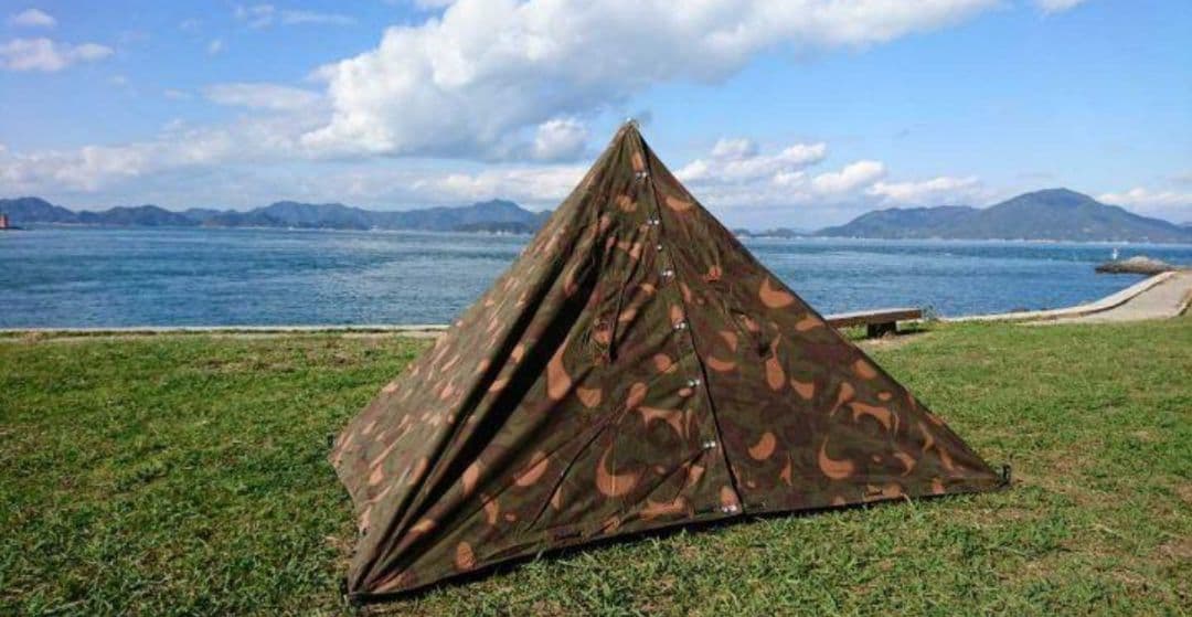 希少　ハンガリー軍幕　ポンチョテント　 M90 カモ　軍幕２枚