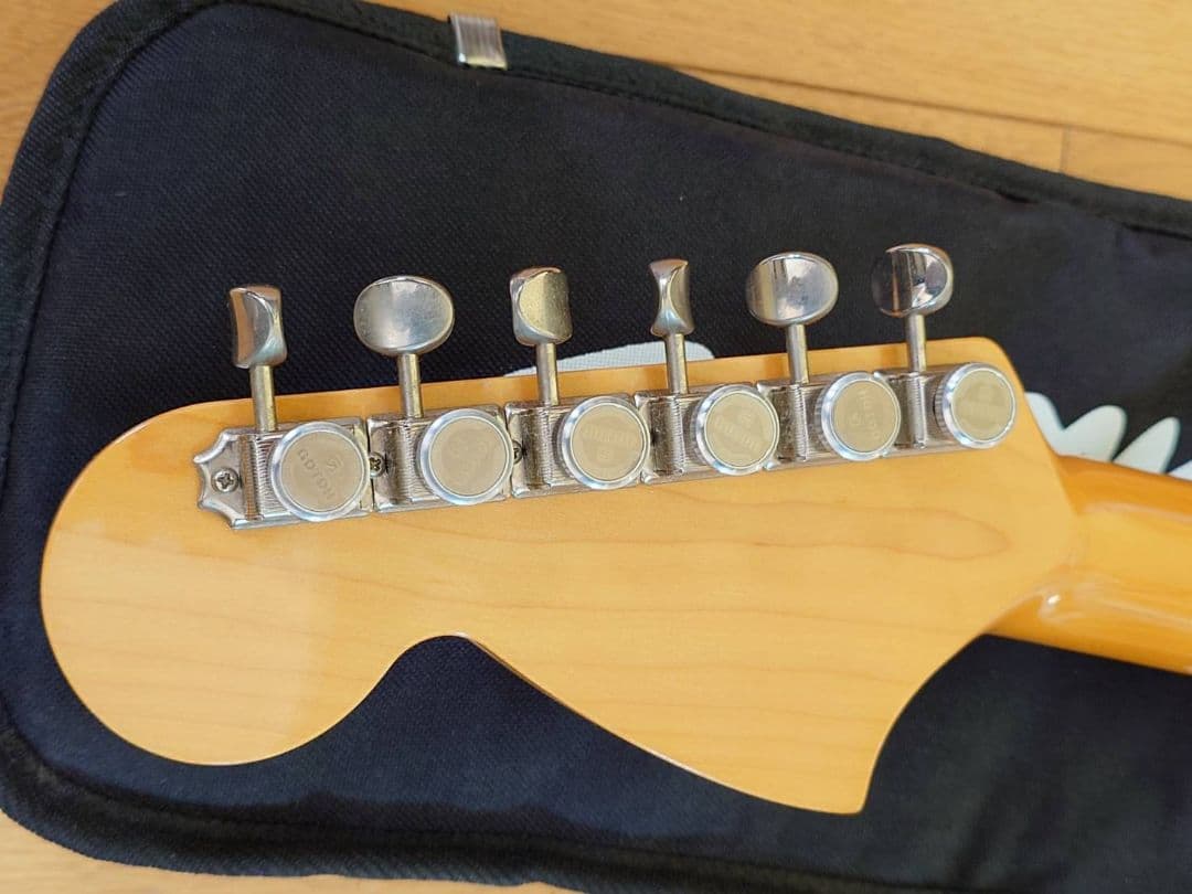 最終価格!FenderJapan MG69 SH/ エレキギター ムスタング