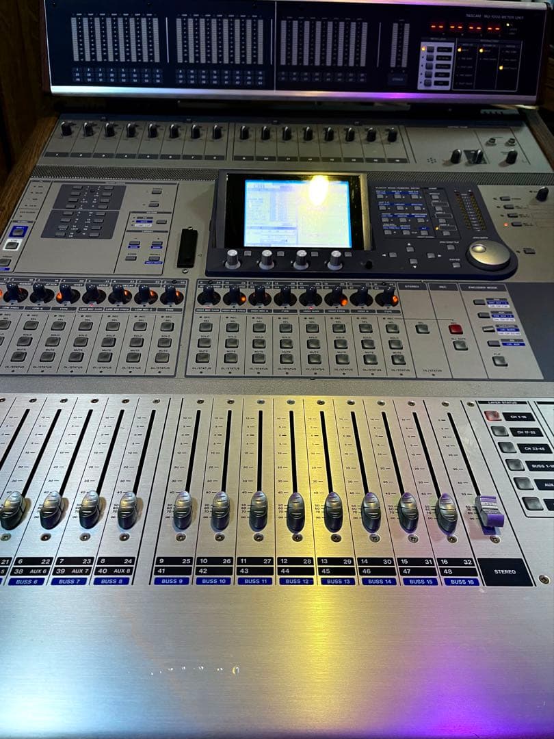 配信機器・PA機器・レコーディング機器 TASCAM DM-3200 + MU-1000 + IF-FW/DMmkII