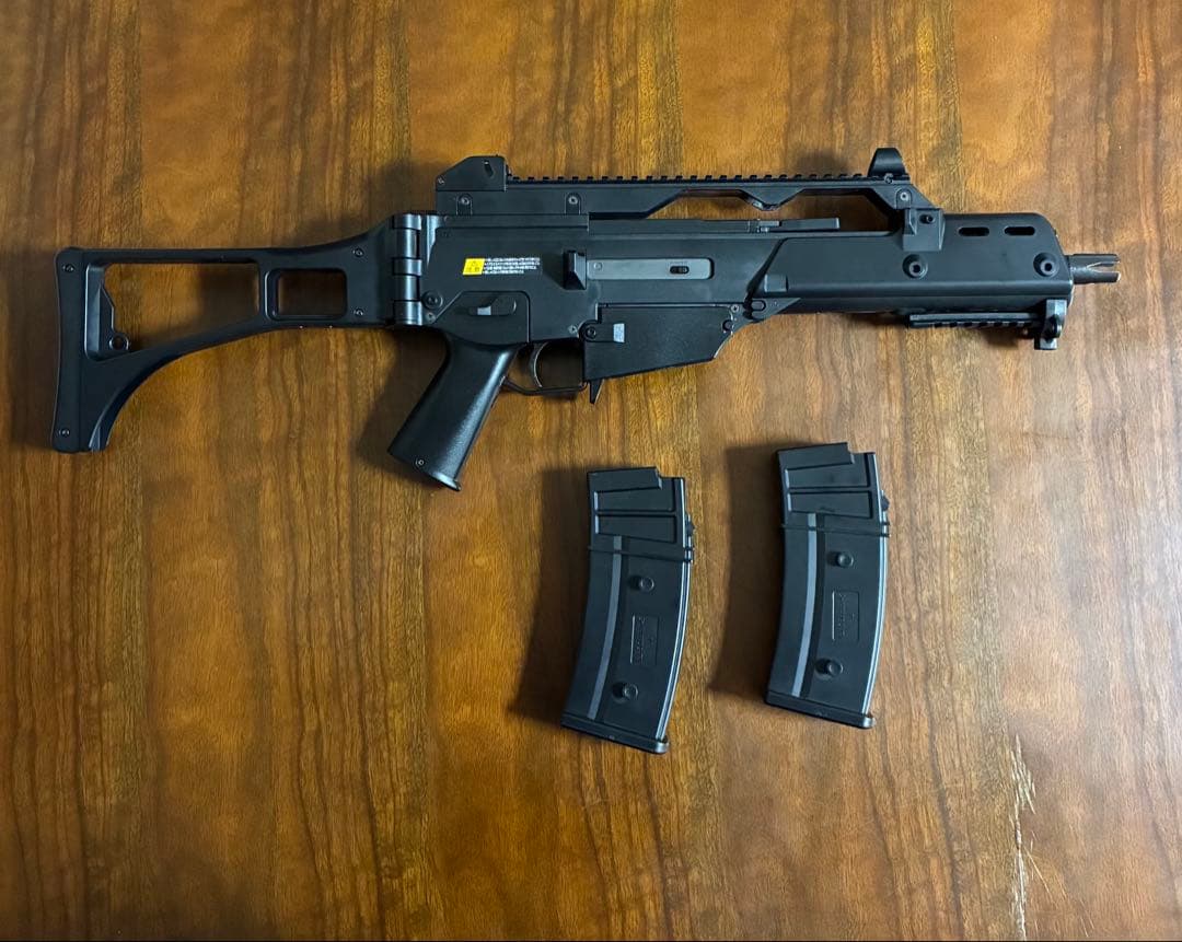 未使用　東京マルイ カスタム品 G36C 電動ガン　金属ピニオンギア　マガジン2